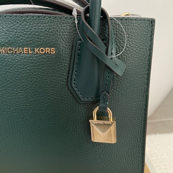 New MICHAEL KORS MERCERDK ATLANTIC
MD ACRDION MESSENGER LEATHER - Picture 12 of 12